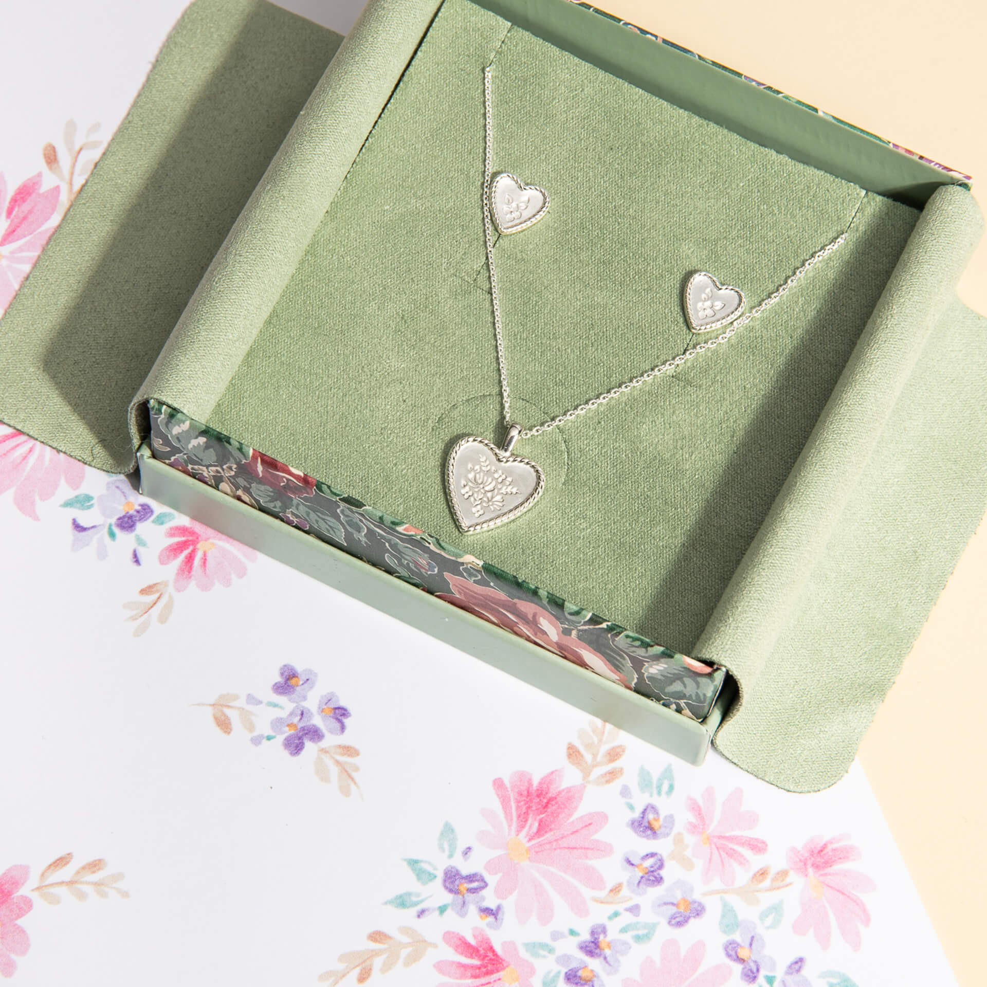 Spring Posy Vintage Stud Earrings