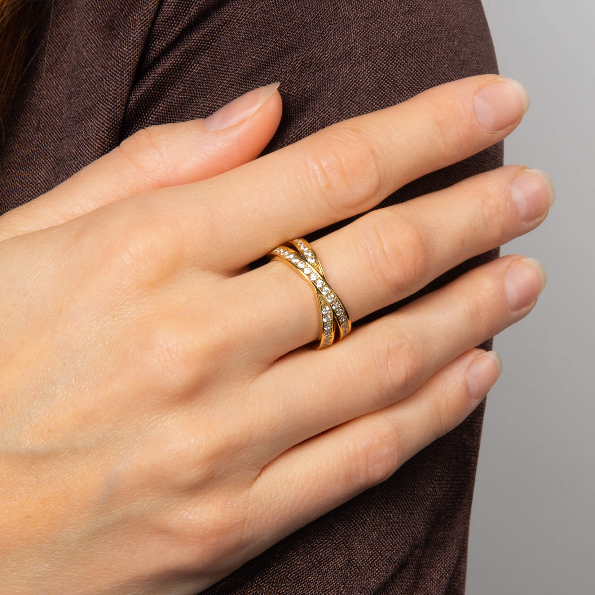 Zirconia Criss Cross Ring