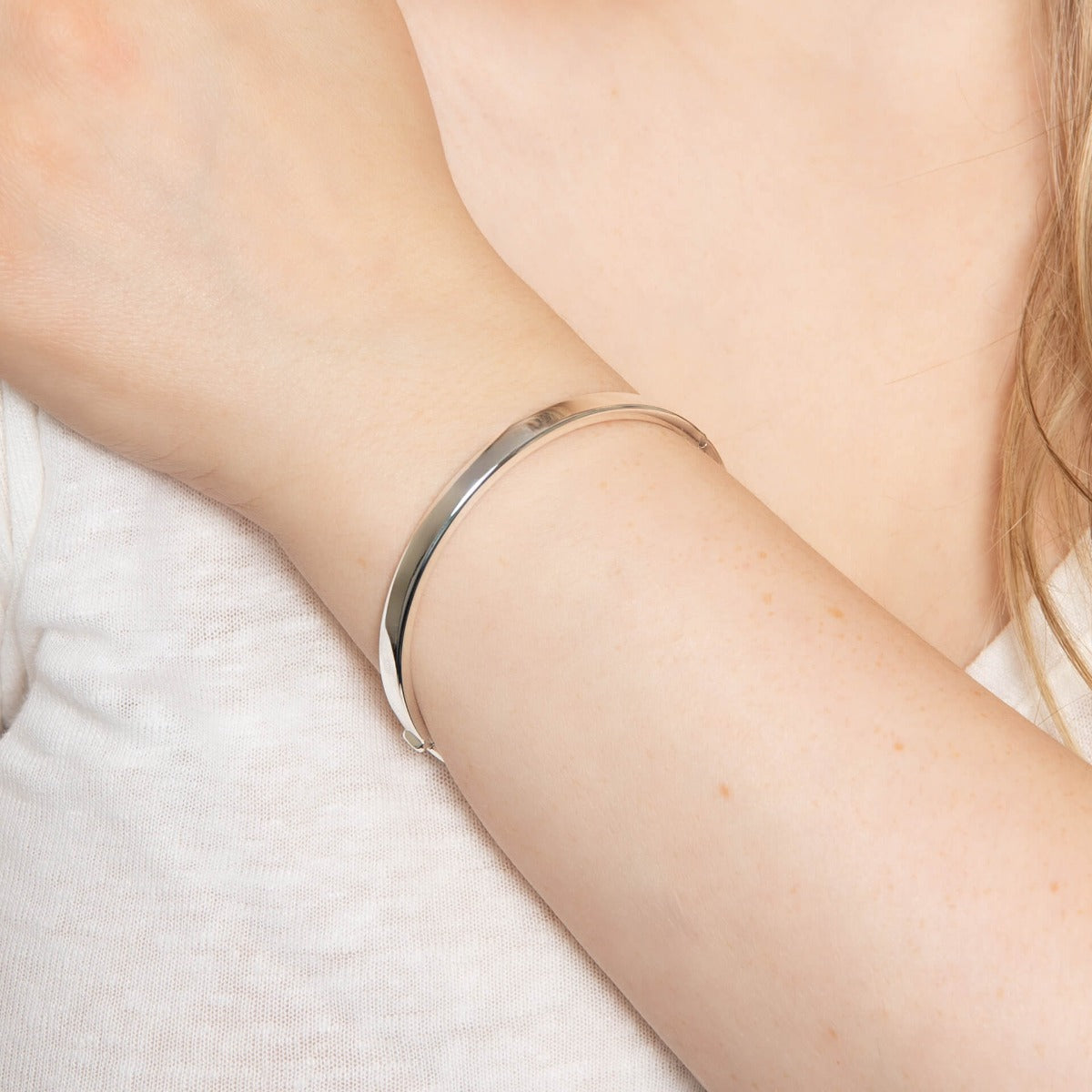 Square Cut Hinged Bangle