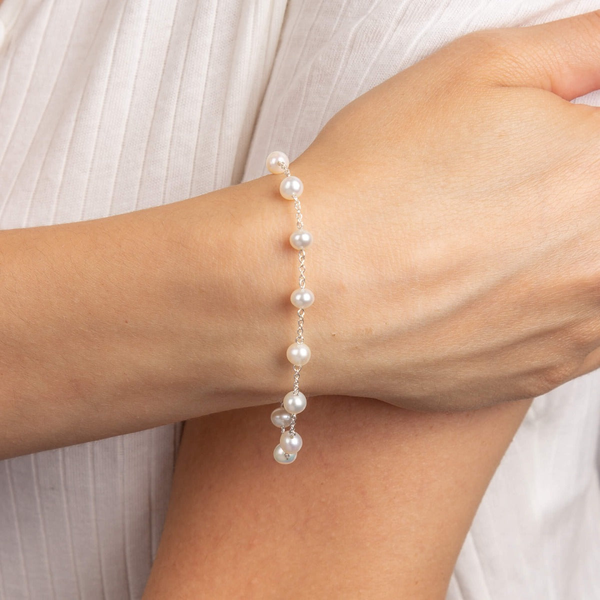 White Fresh Water Pearl Bracelet