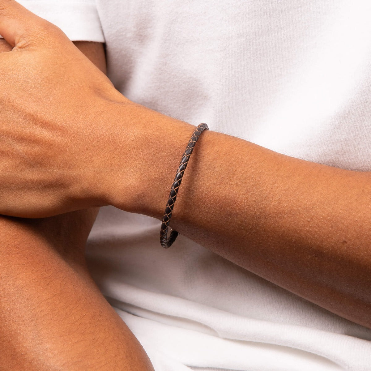 Skinny Leather Bracelet With Magnetic Clasp