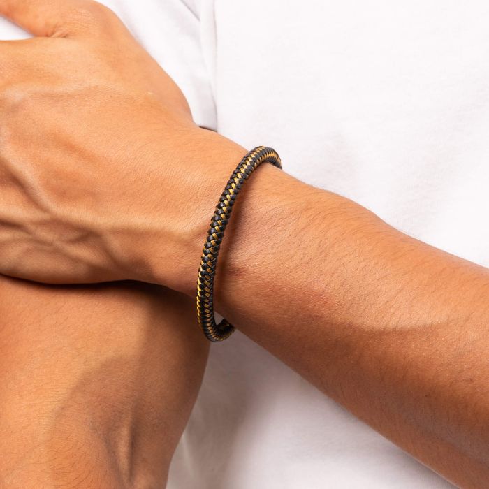 Black and Yellow Gold Plated Wire Bracelet