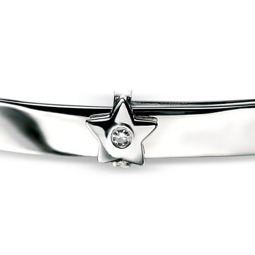 Star Expanding Bangle with Diamond