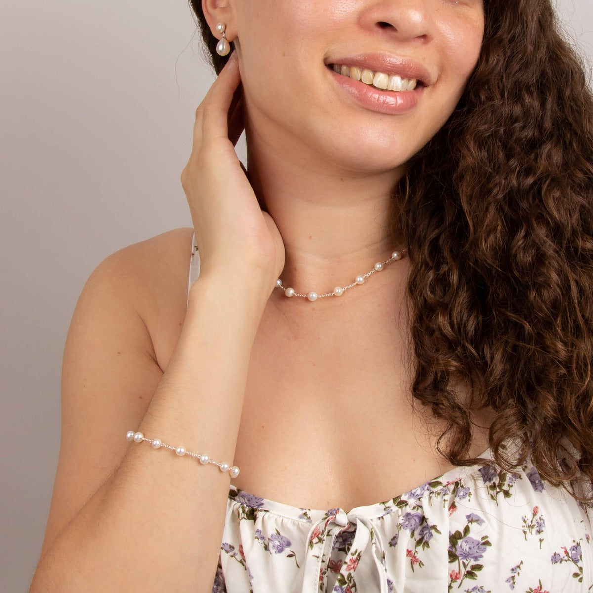 White Fresh Water Pearl Bracelet