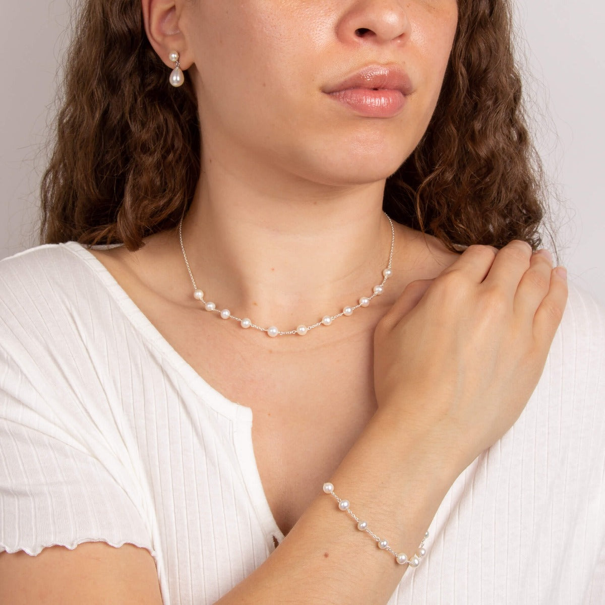White Fresh Water Pearl Bracelet