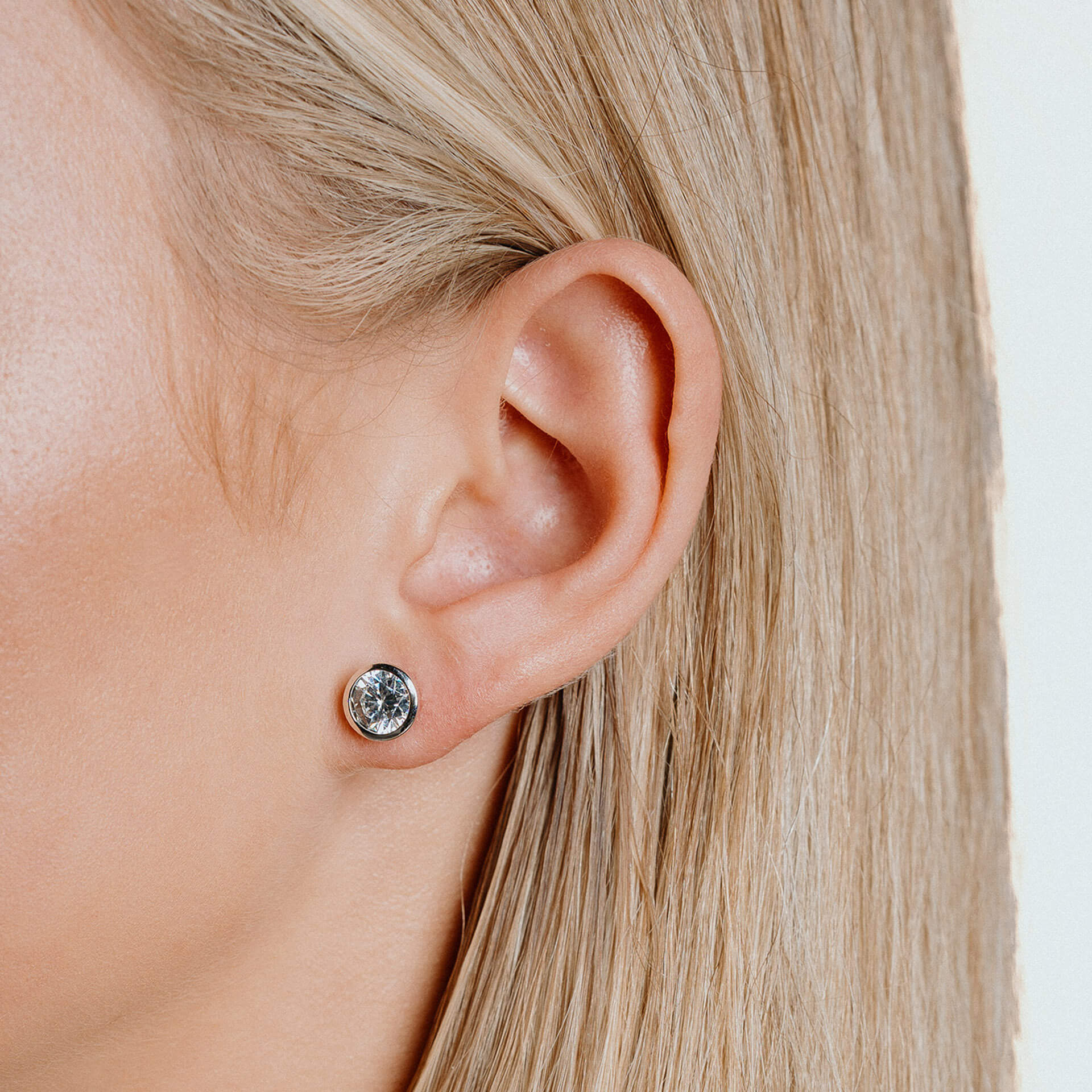 Bezel Carat Stud Earrings