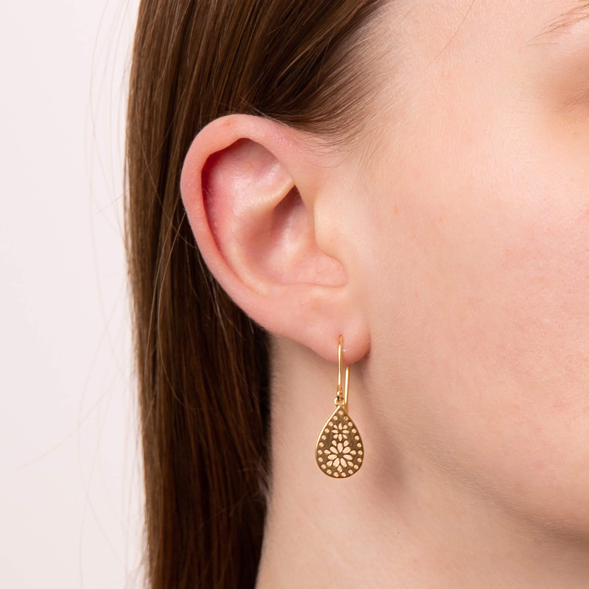 Cut Out Lace Pattern Drop Earrings