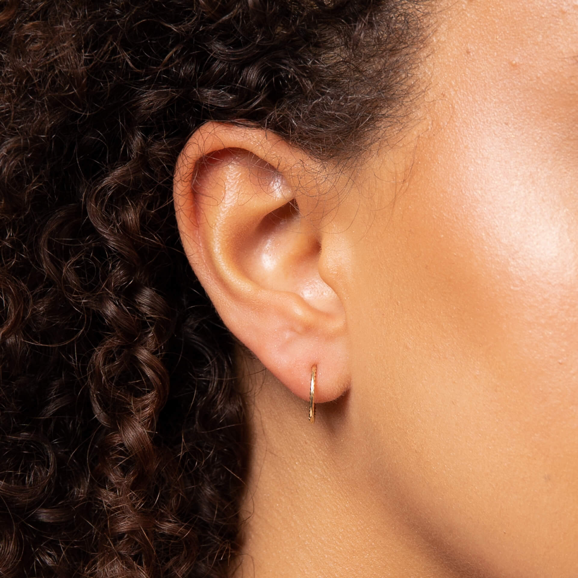 Rope Effect Hoop Earrings