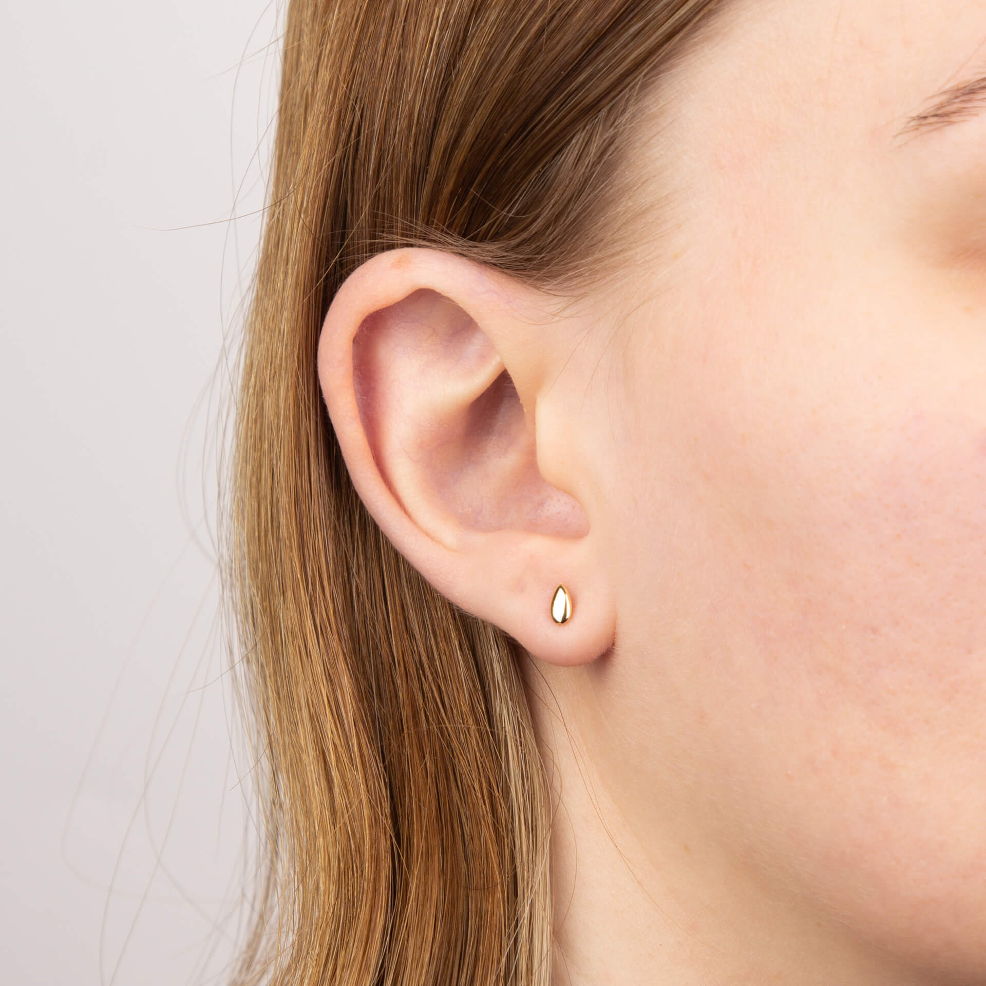 Plain Teardrop Stud Earrings