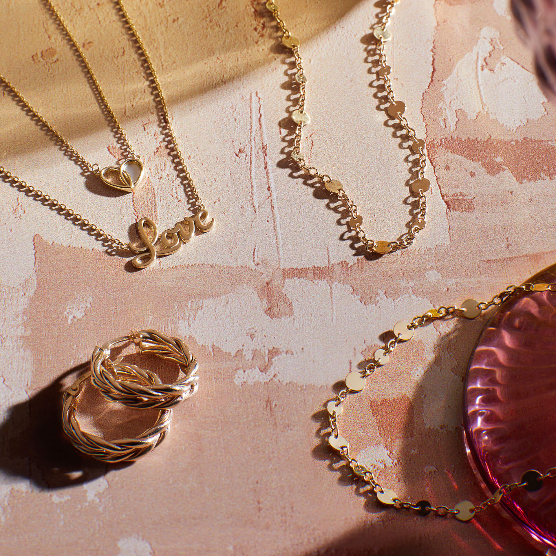Heart Necklace with Mother of Pearl