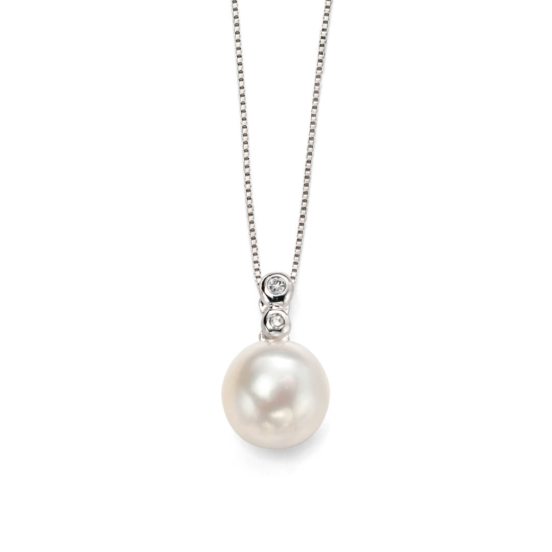 Freshwater Pearl Pendant with Diamond Bale
