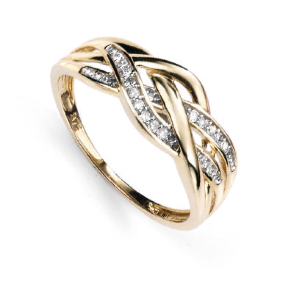 Plaited Ring with Pave Diamonds
