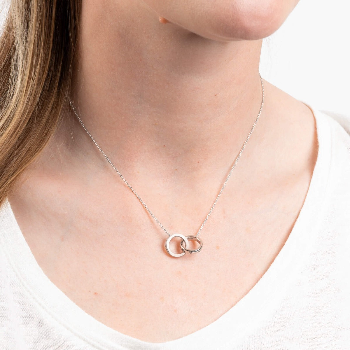 Interlocking Rings Necklace