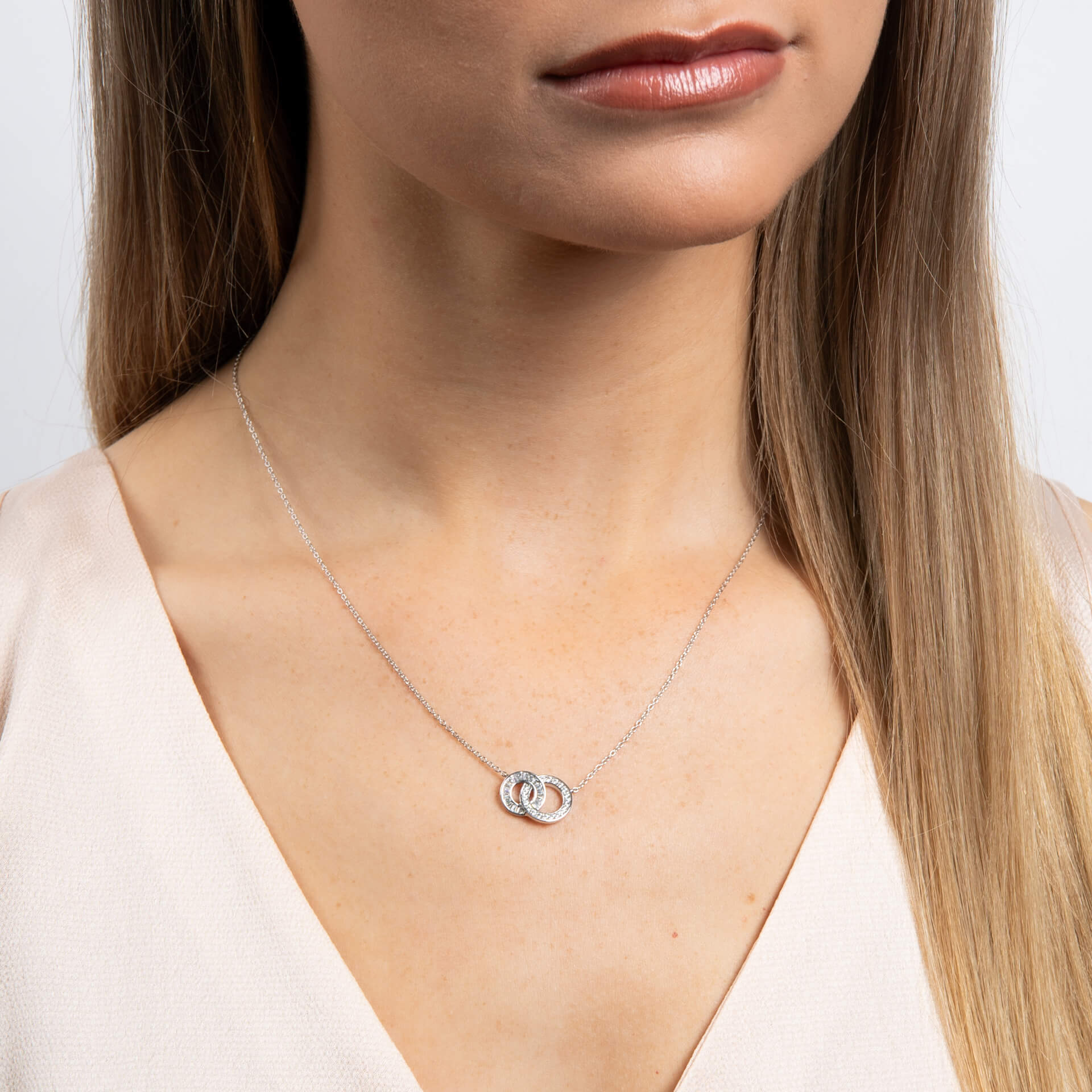 Linked Circles Necklace