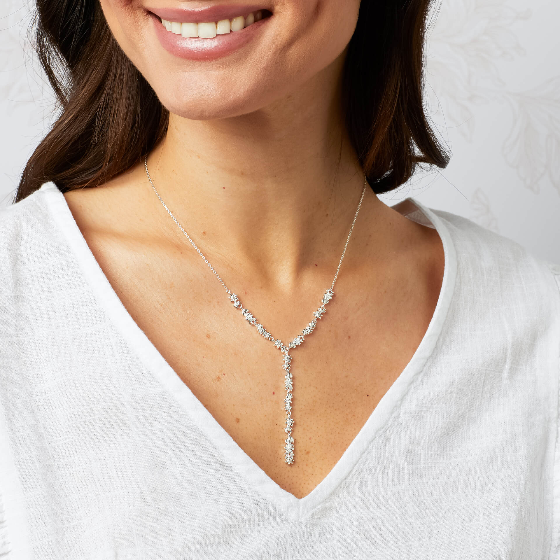 Naunton Folly Lariat Necklace