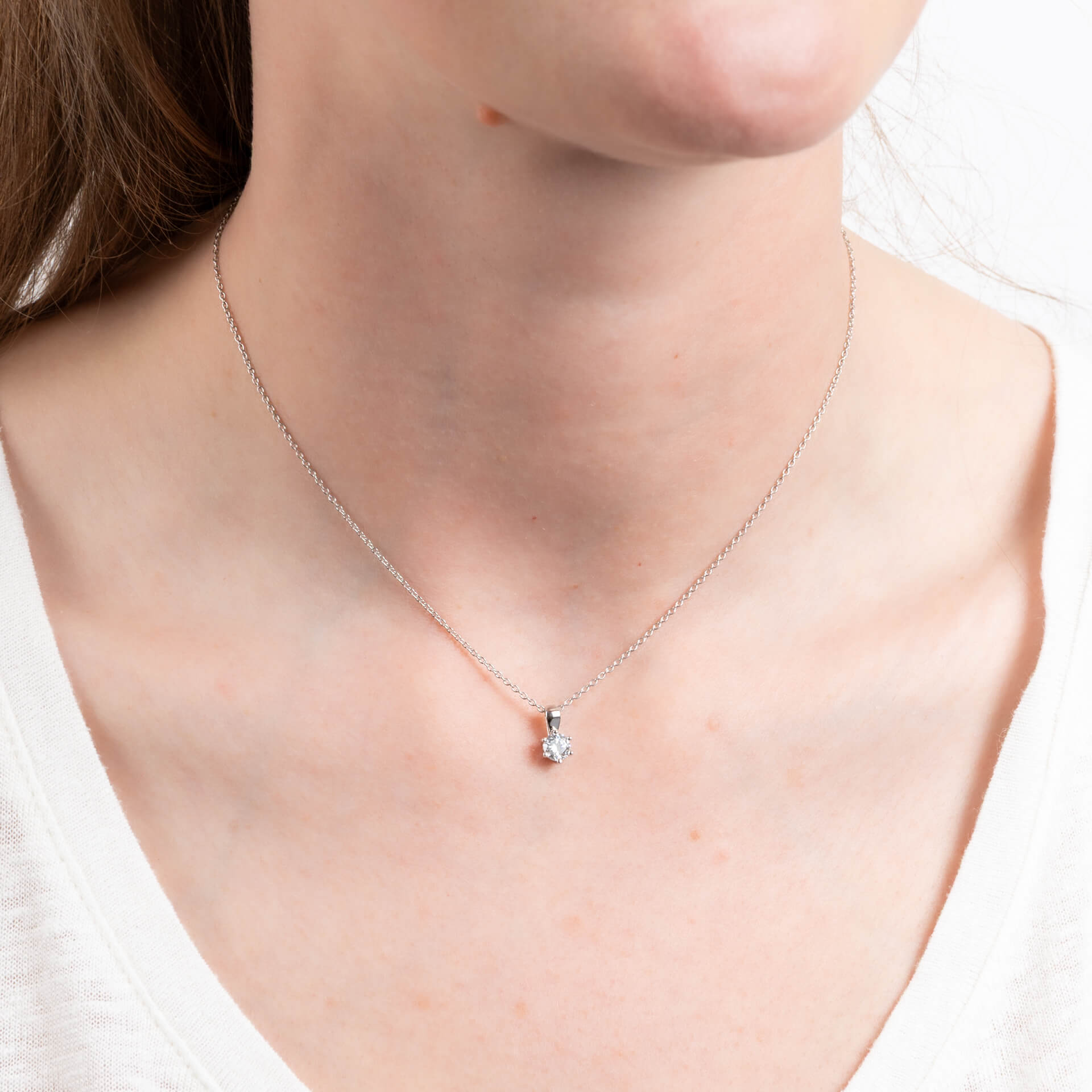 Six Claw Carat Pendant