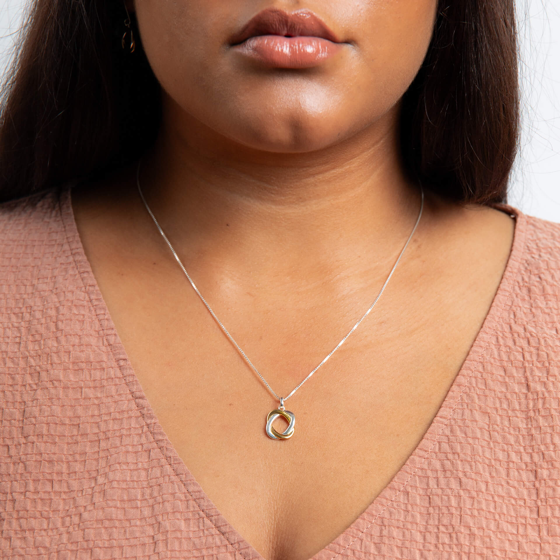 Woven Circle Pendant