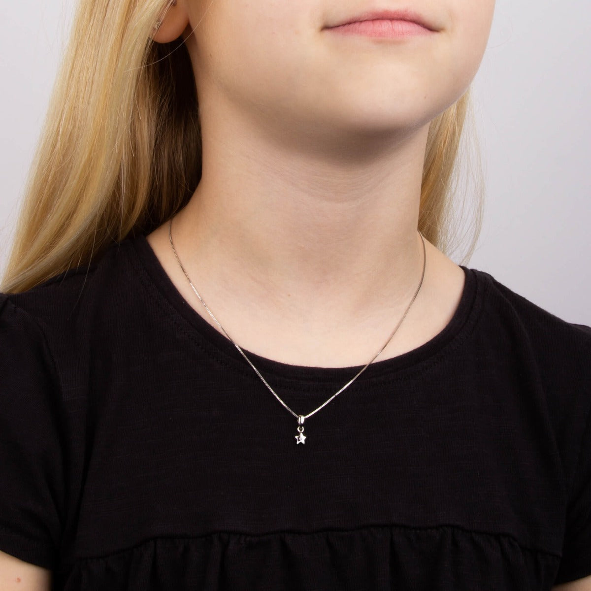 Star Pendant with Diamond