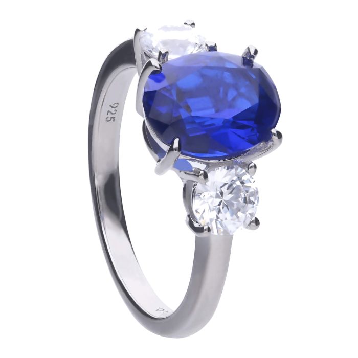 Oval Trilogy Ring