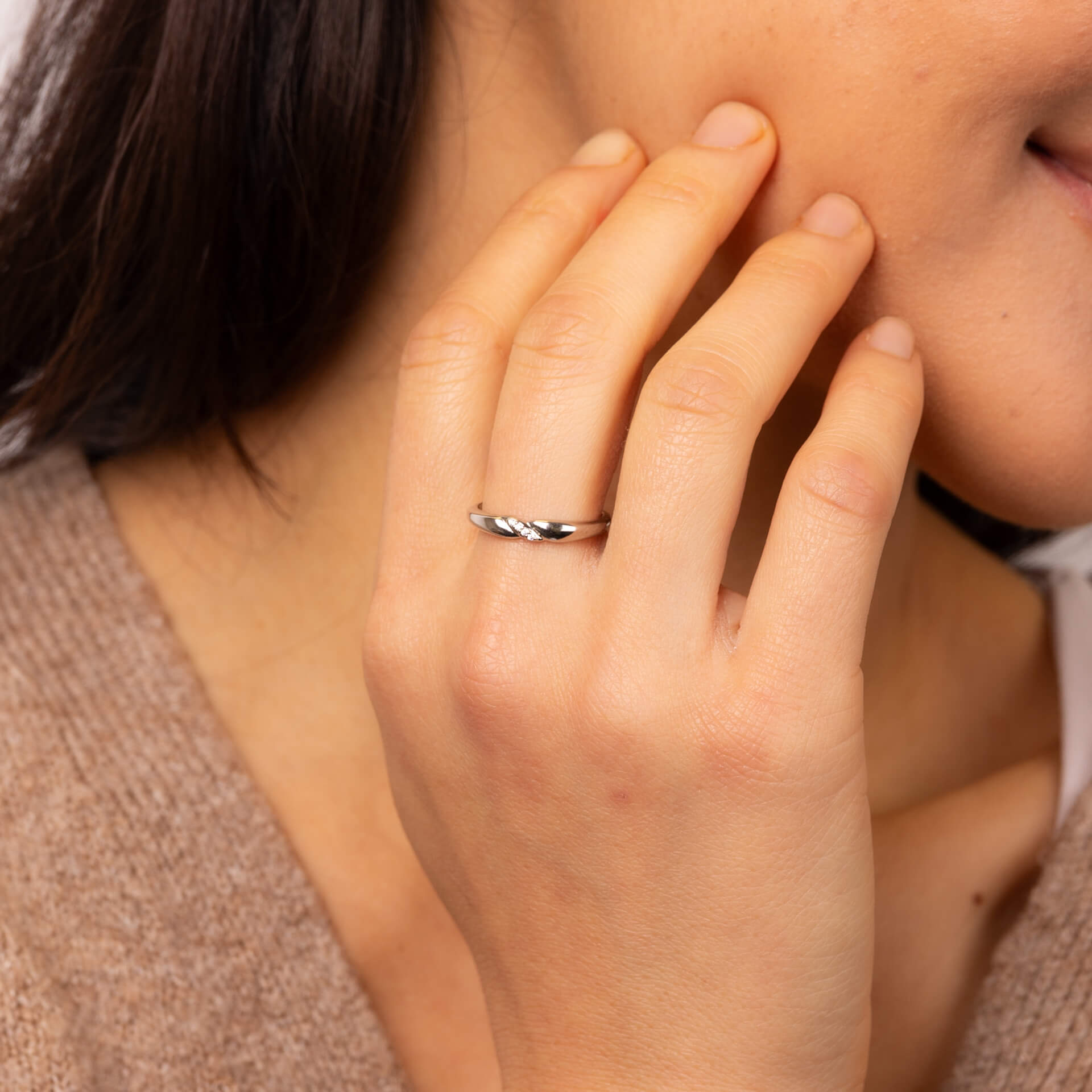 Twist Ring with Cubic Zirconia