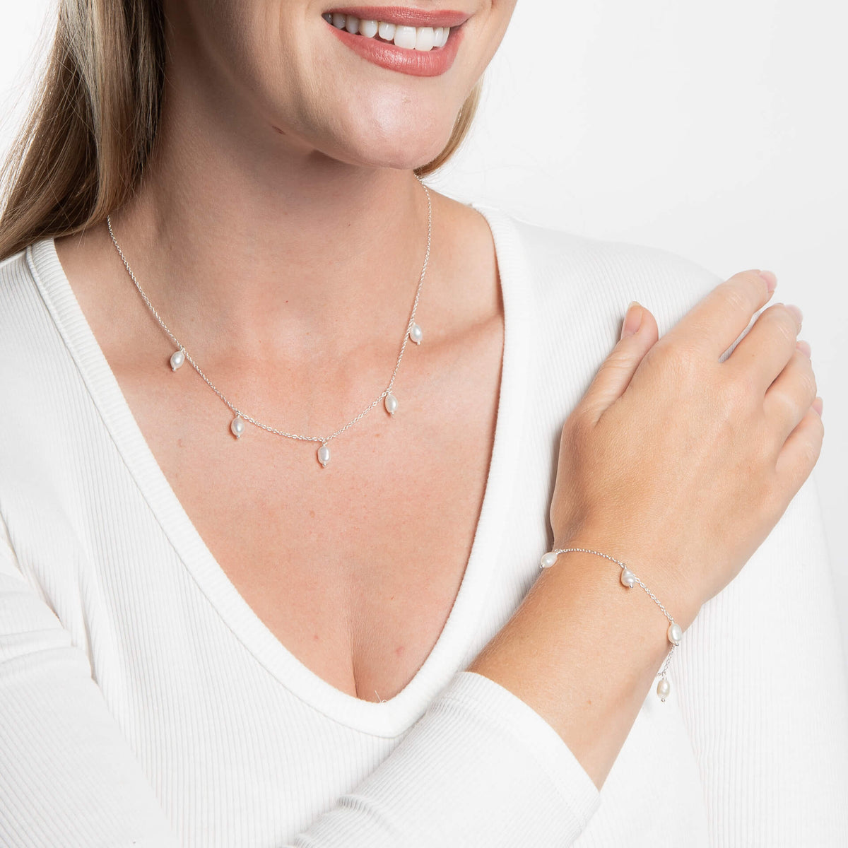 Pearl Drop Station Bracelet