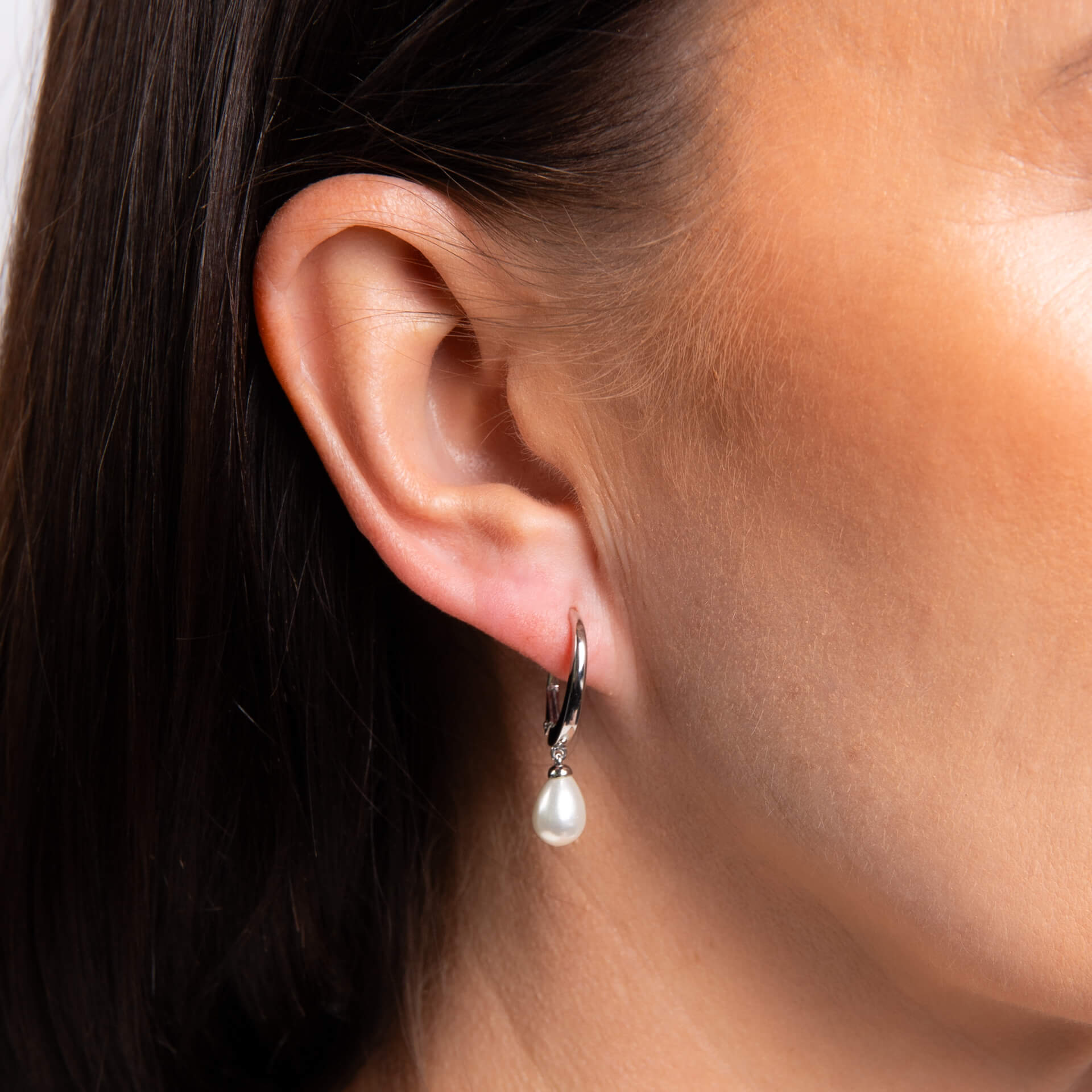 Shell Pearl Teardrop Hoop Earrings