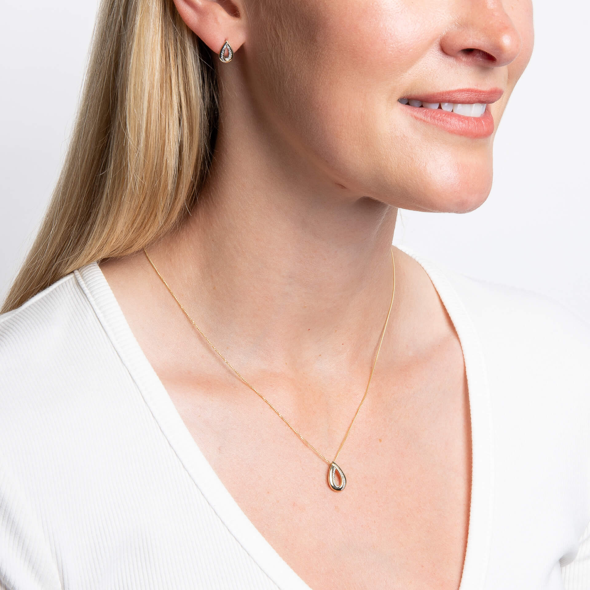 Cut Out Diamond Teardrop Pendant