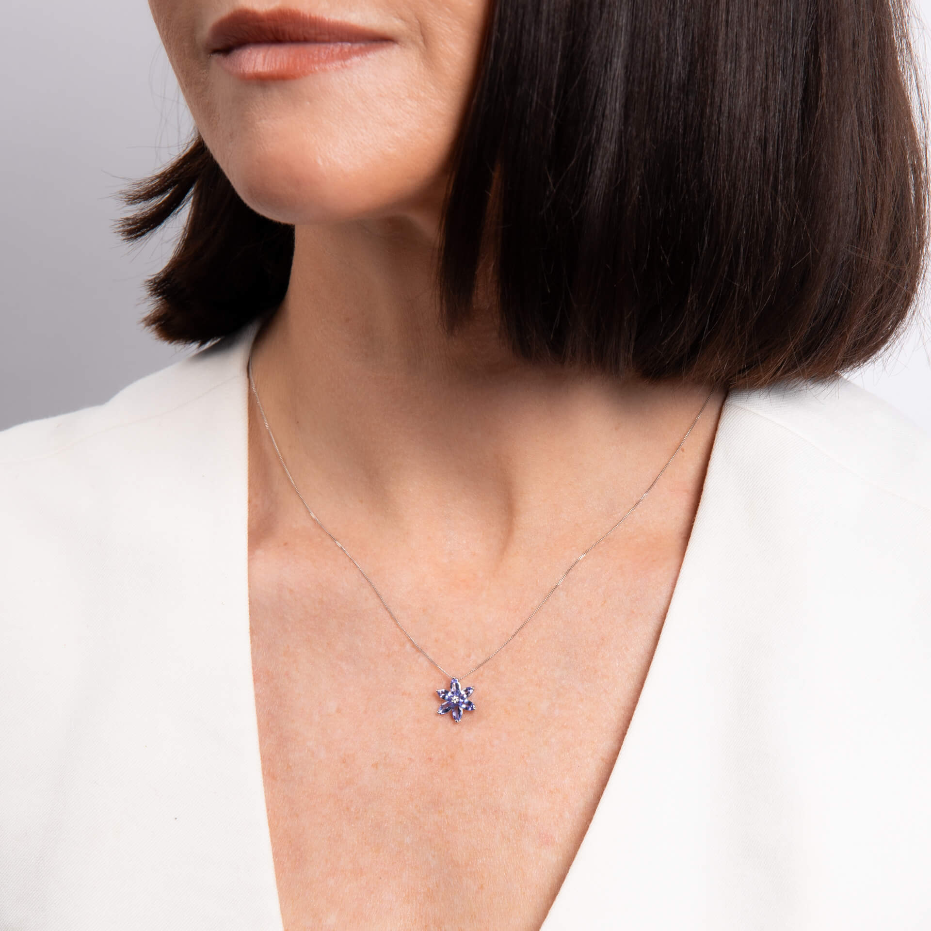 Tanzanite Flower Pendant with Diamond