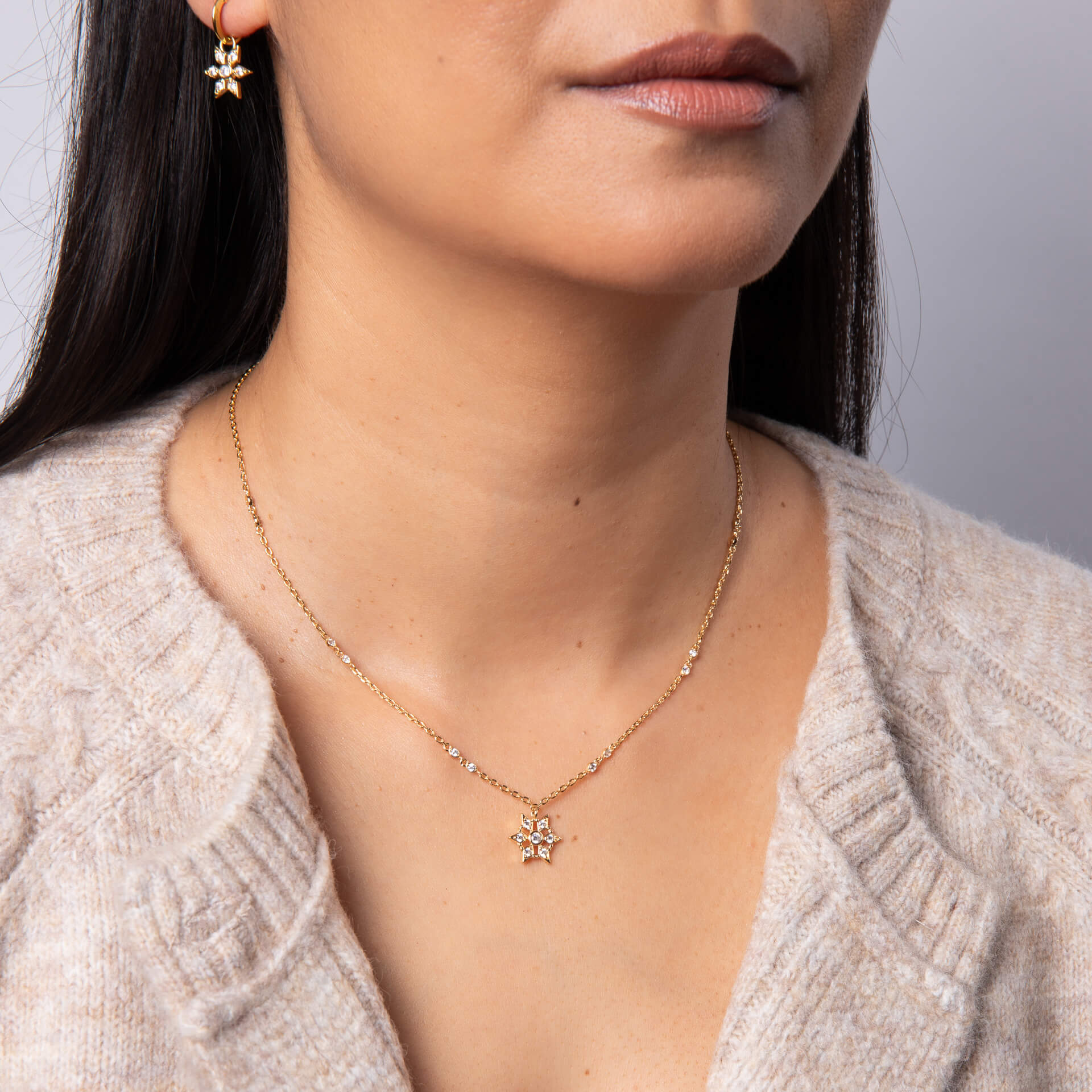 Bowen Star Necklace