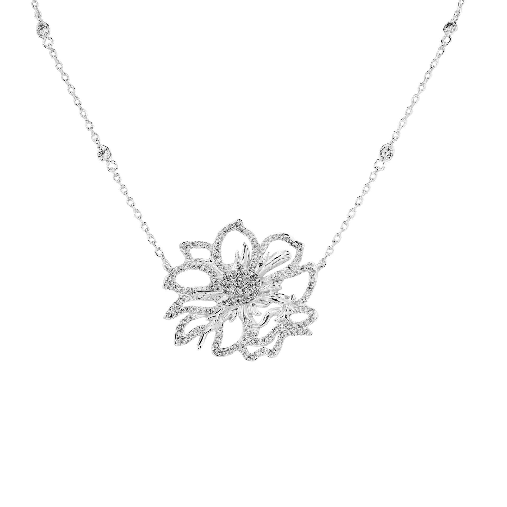 Redford Vine Flower Necklace