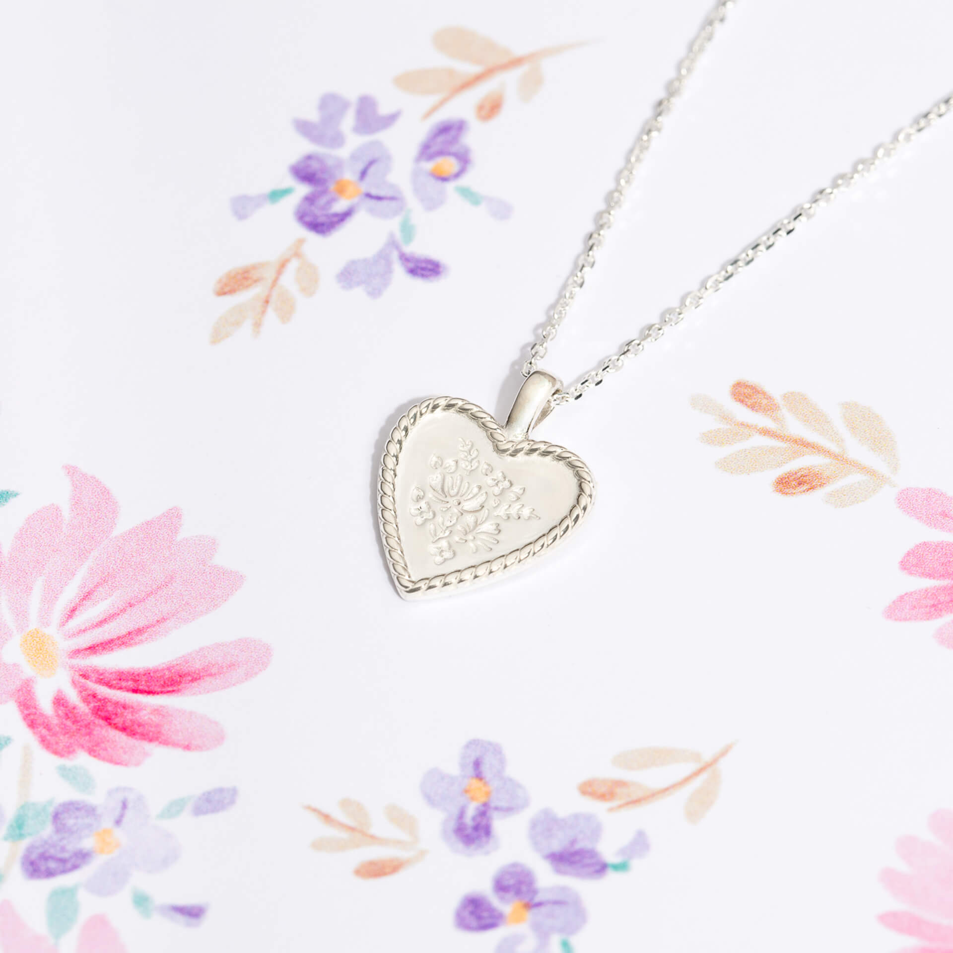 Spring Posy Vintage Heart Necklace