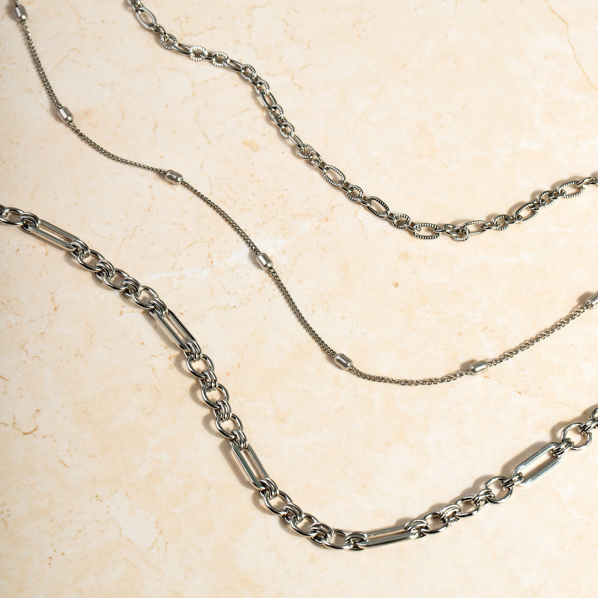 Elongated Link Necklace