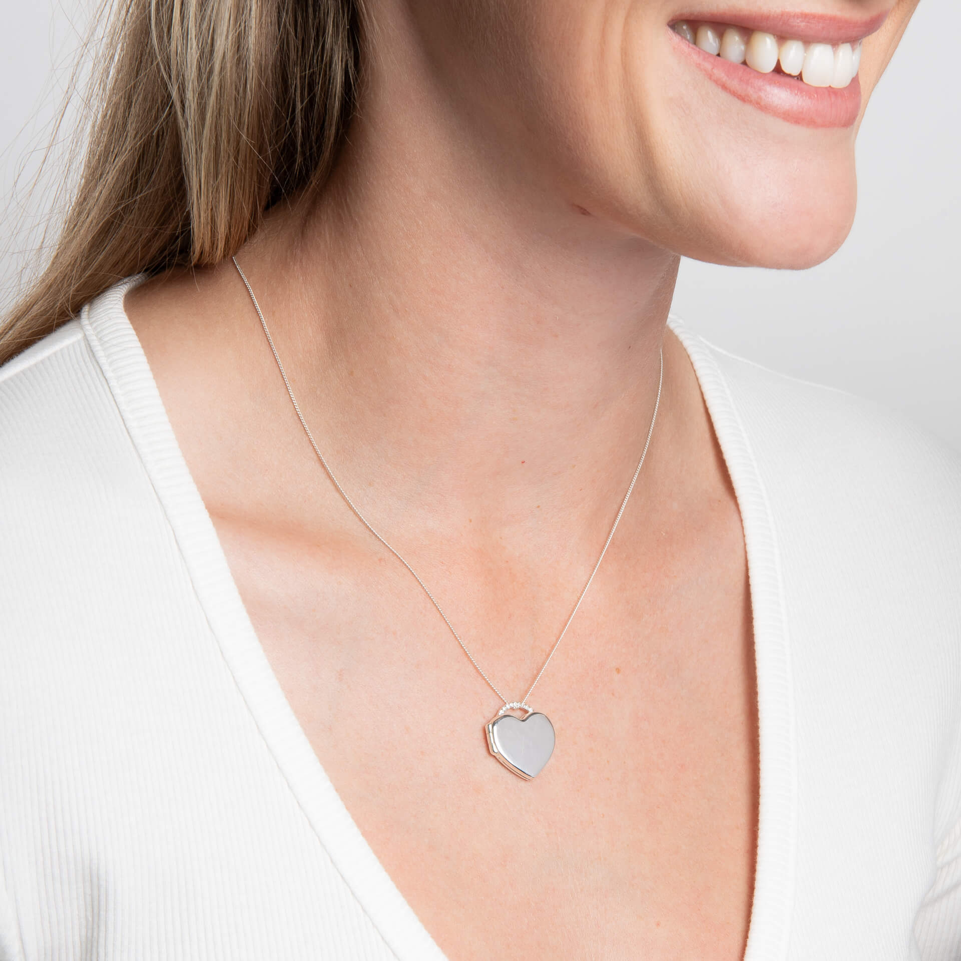 Cubic Zirconia Detail Heart Locket