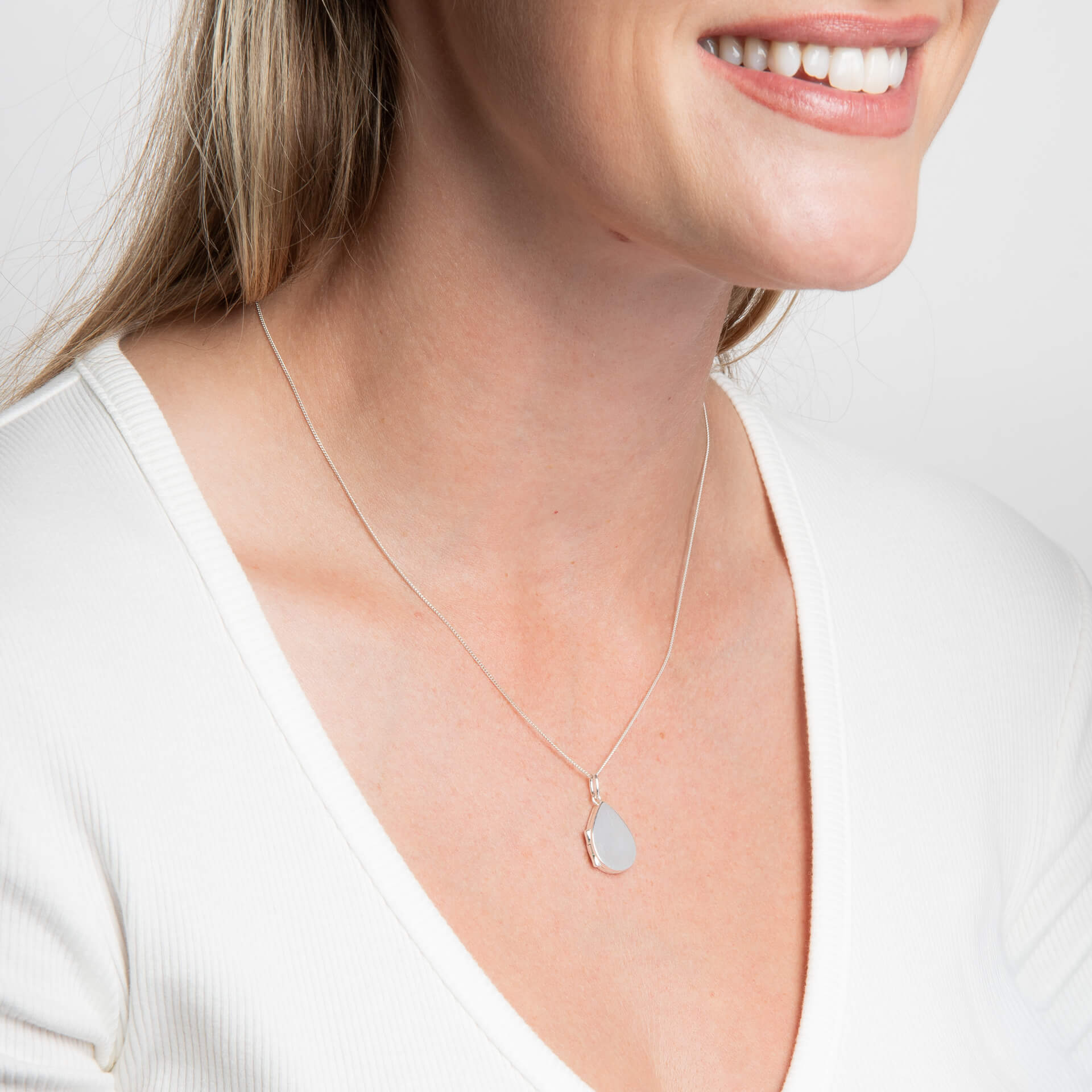Plain Teardrop Locket