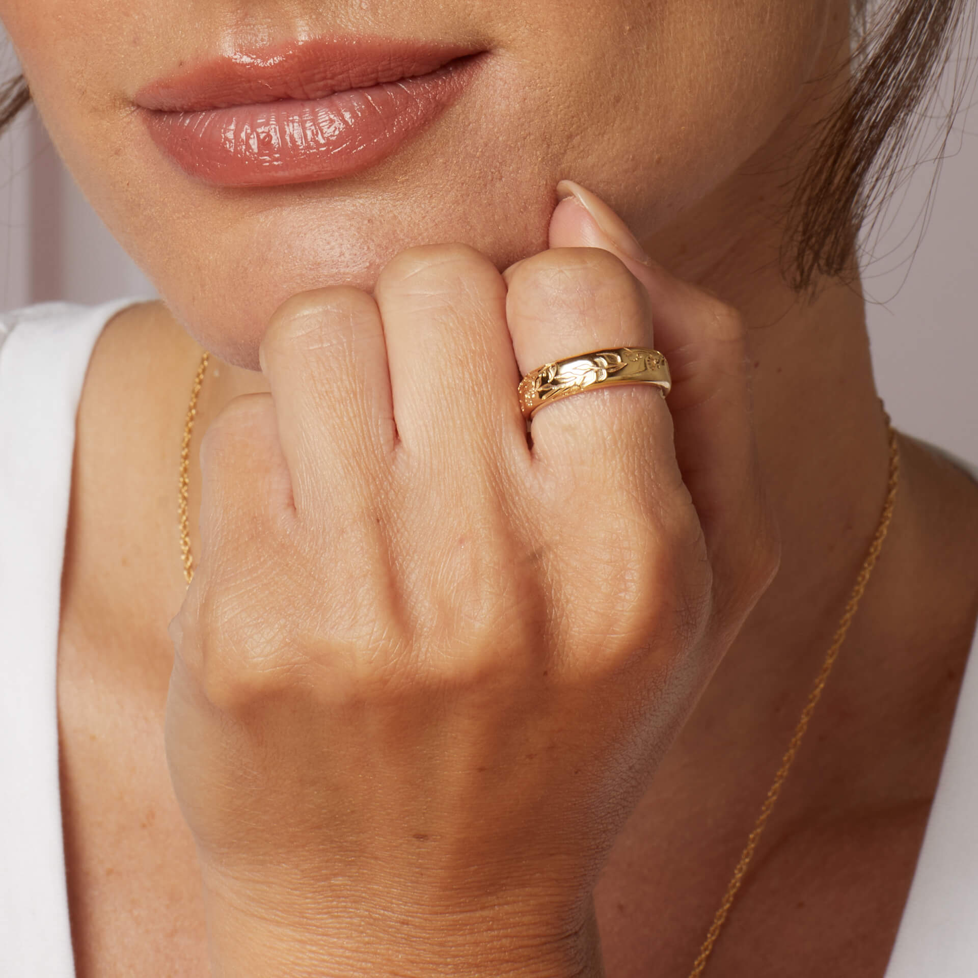 Farlington Flowers Band Ring