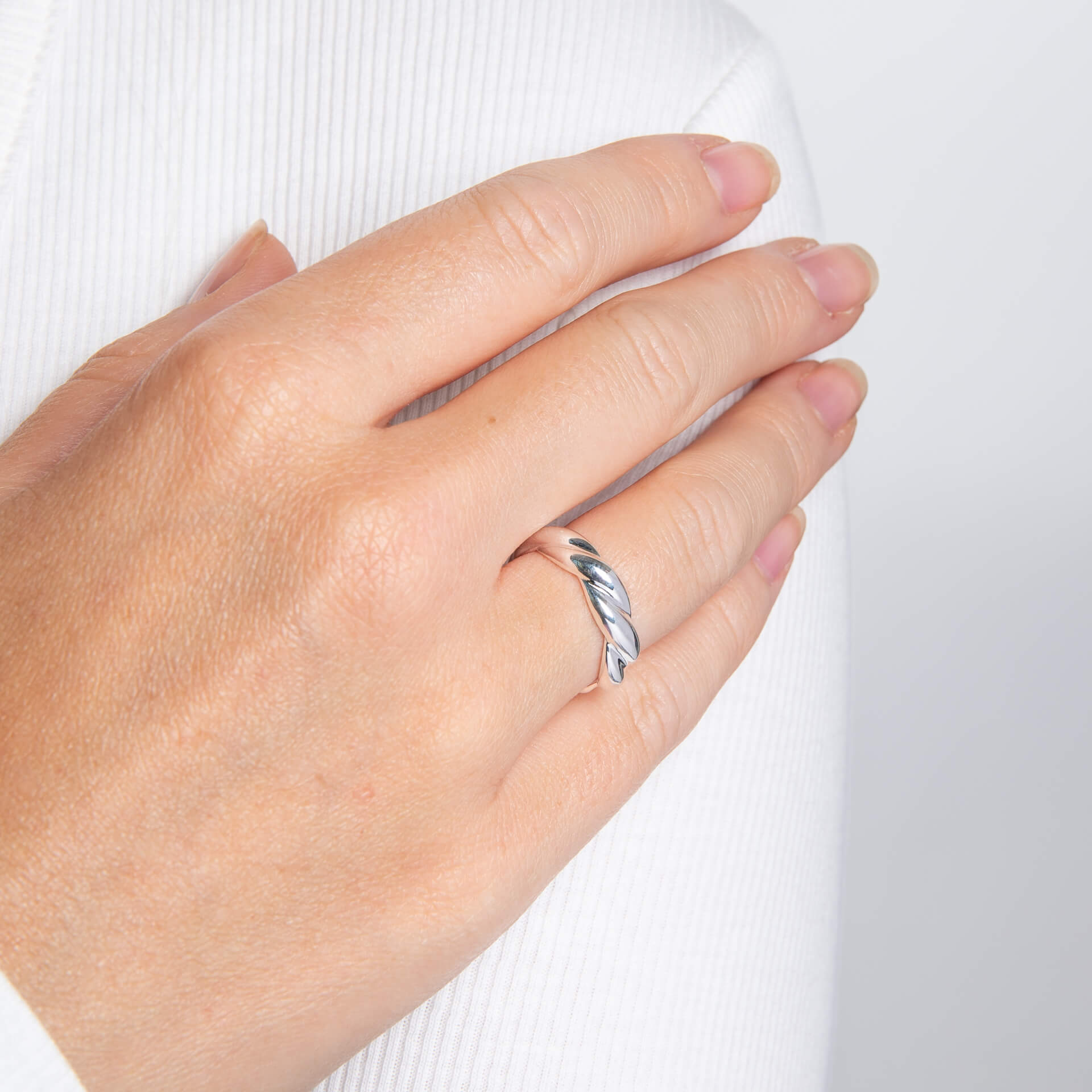 Twisted Ring