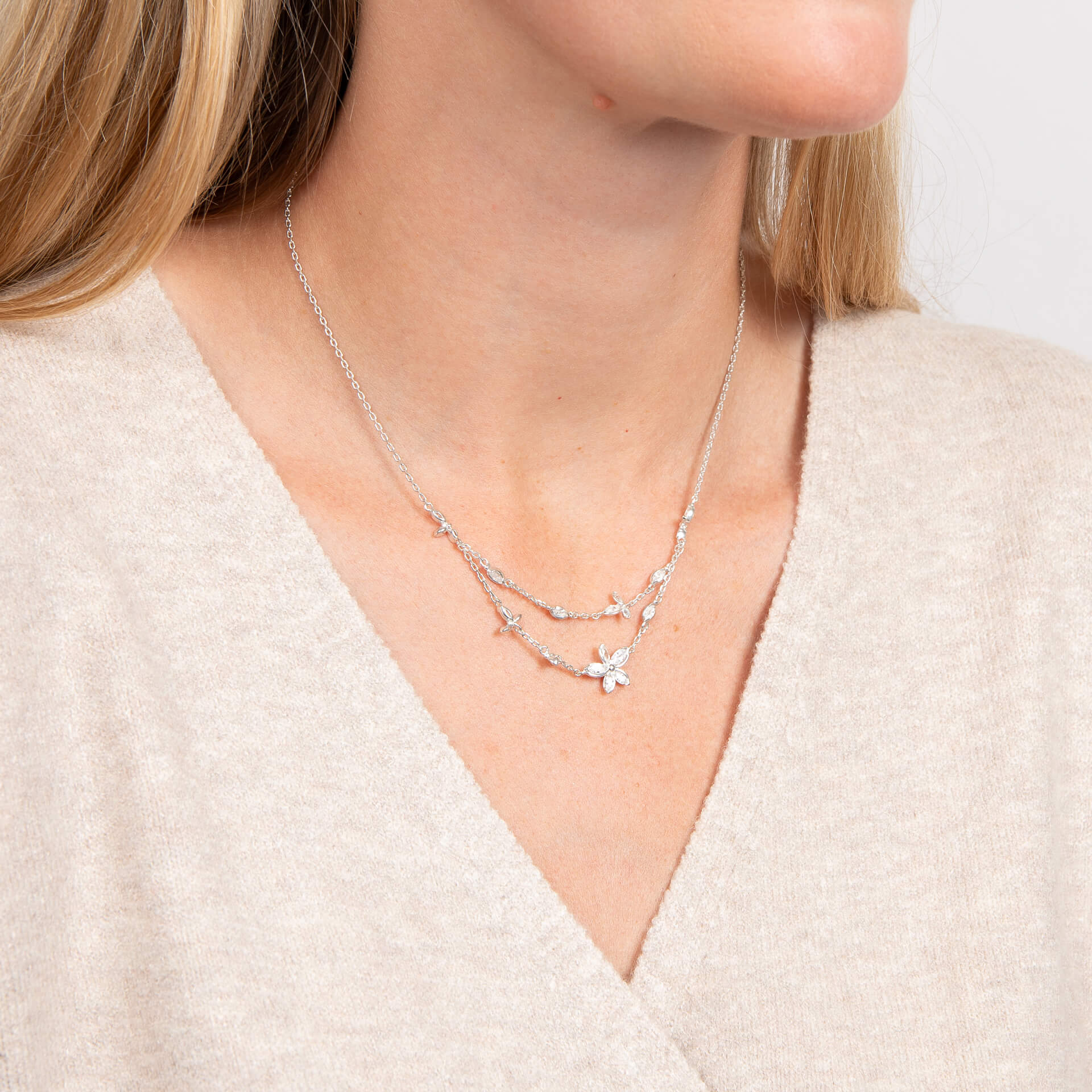Tumbling Floral Necklace