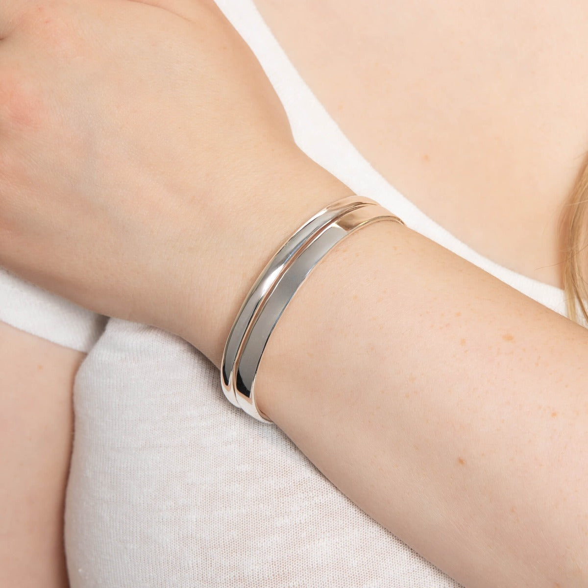 D-Shape & Flat Torque Bangle