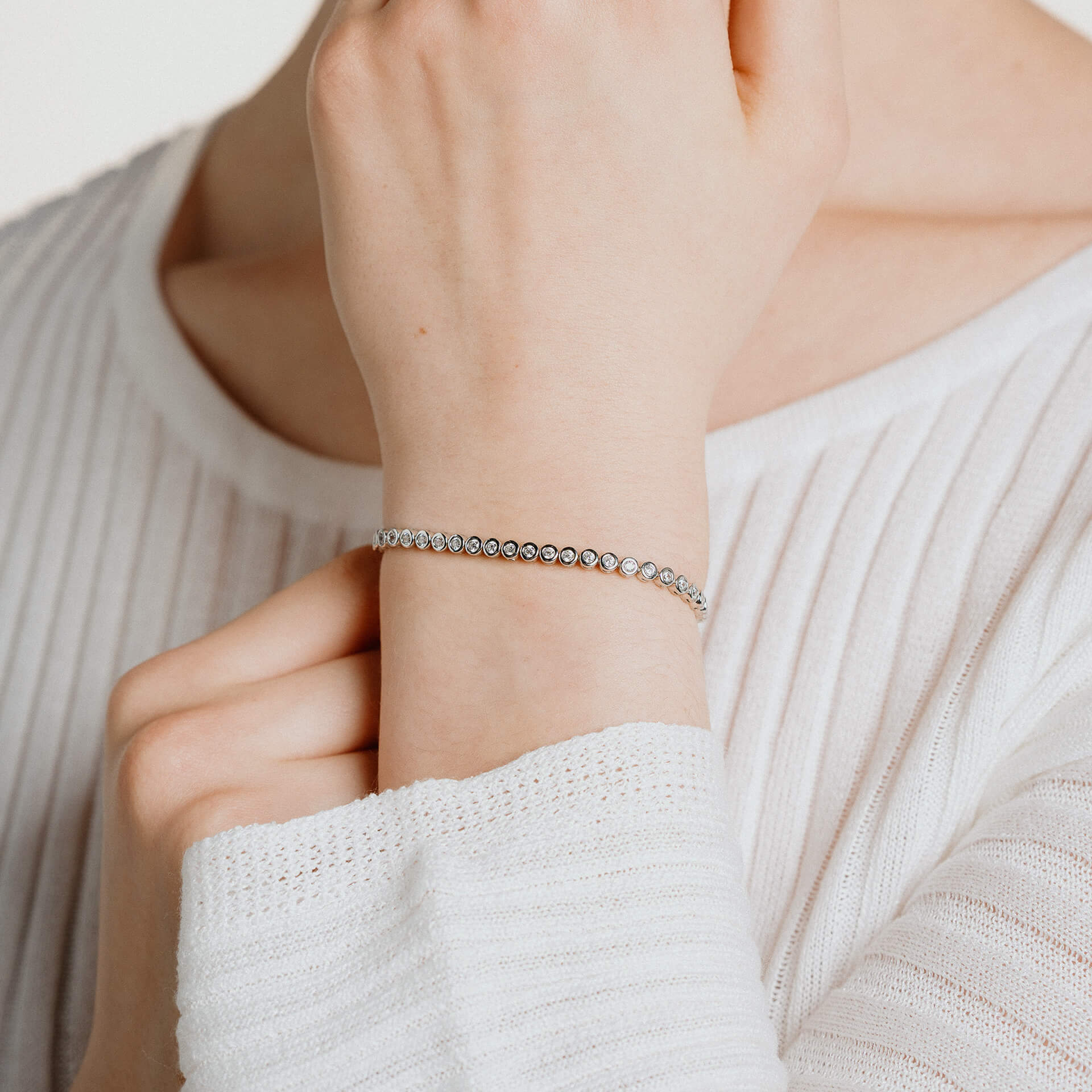 Fine Bezel Set Zirconia Tennis Bracelet