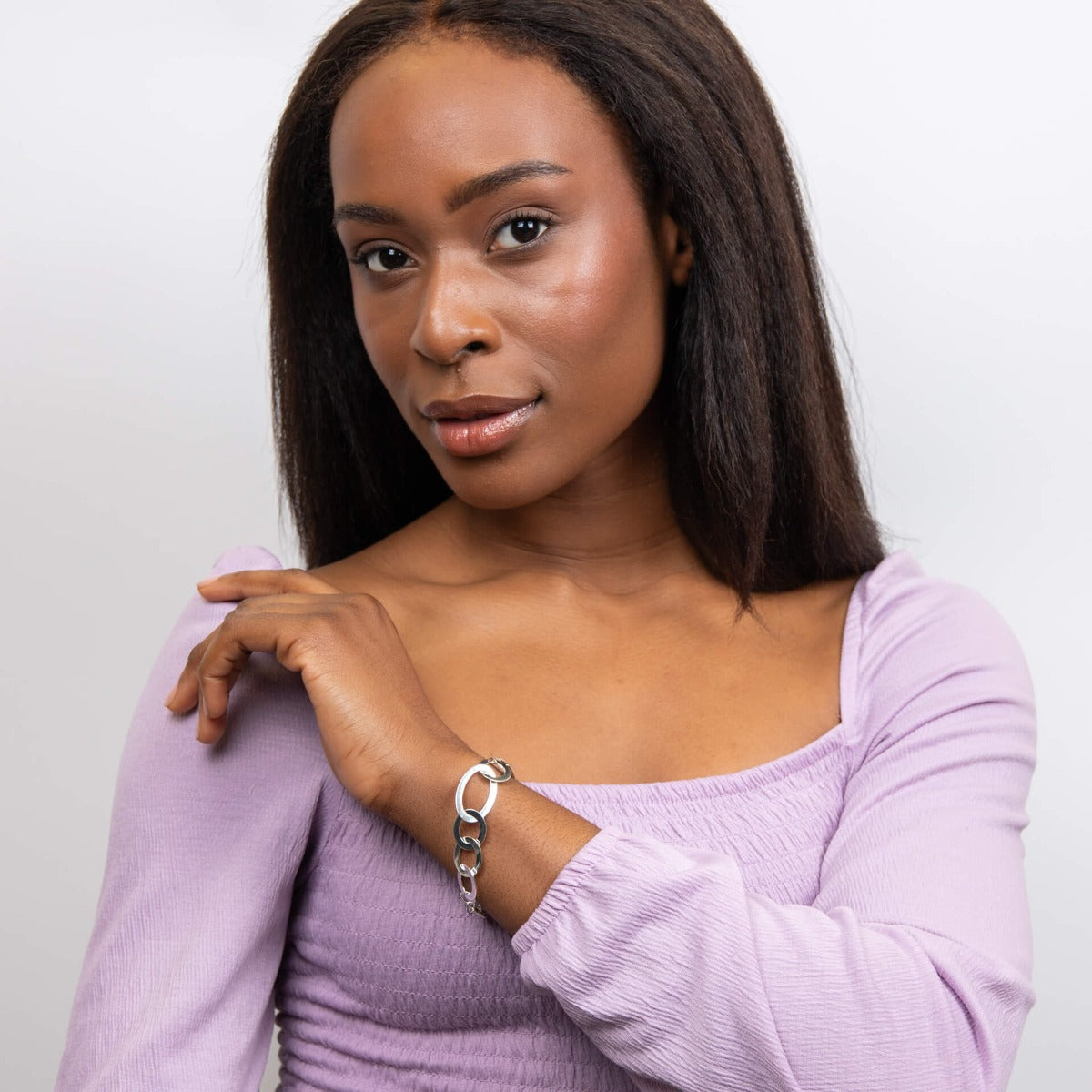 Mixed Size Flat Oval Link Bracelet