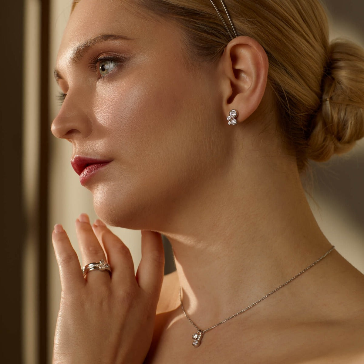 Double Zirconia Pendant Necklace