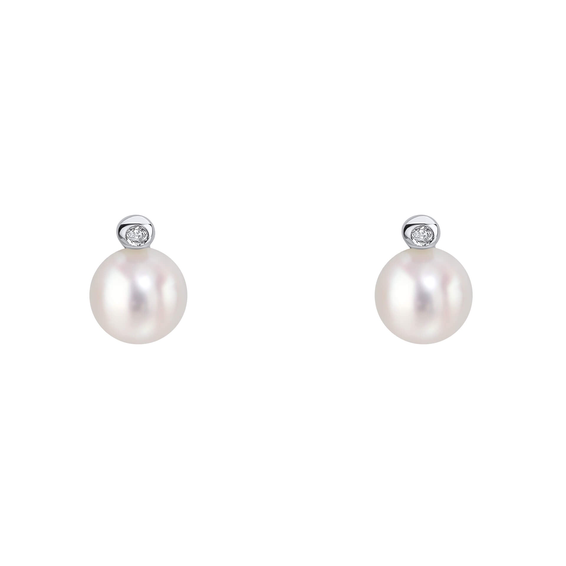 Pearl Stud Earrings with Diamond