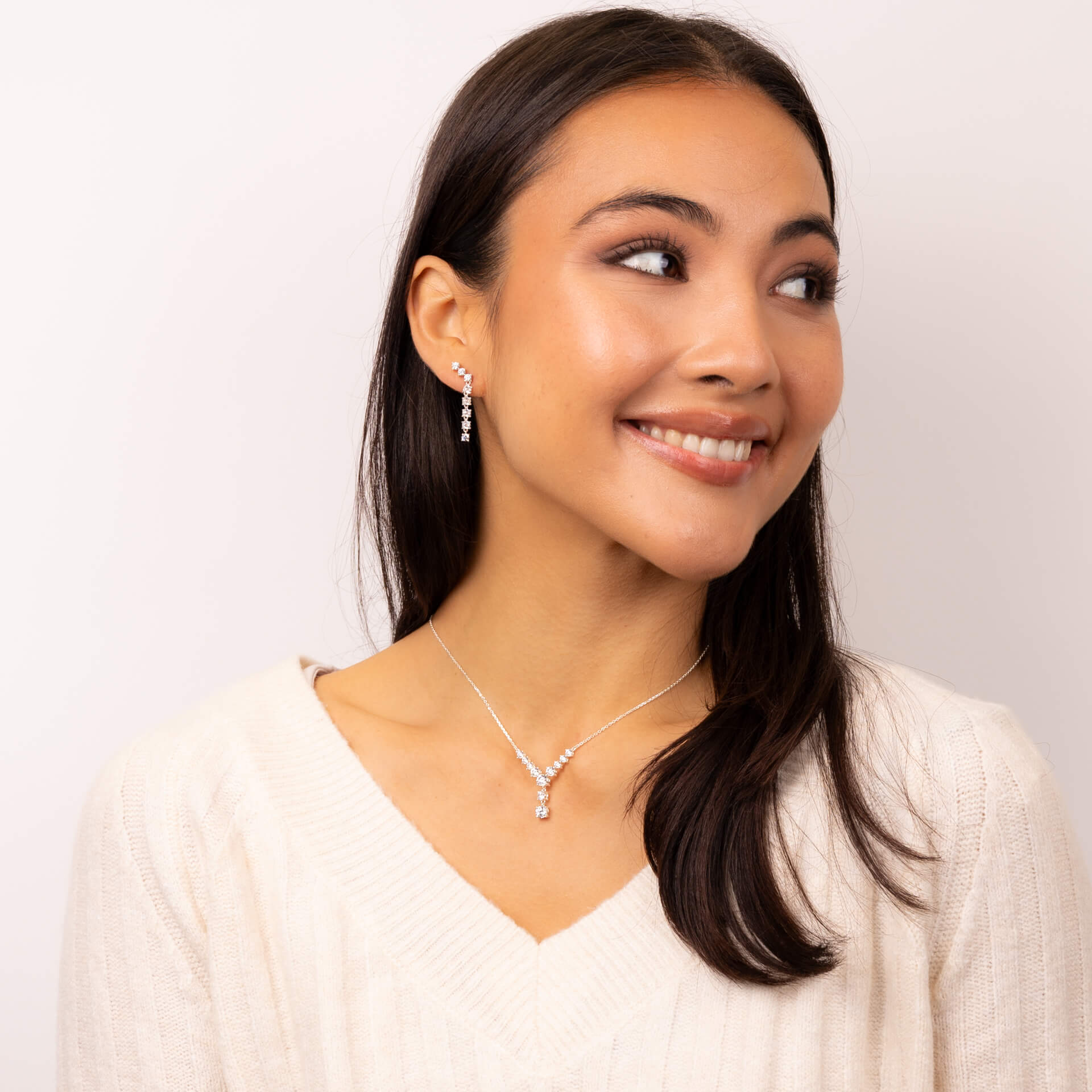 Gradient Lariat Necklace