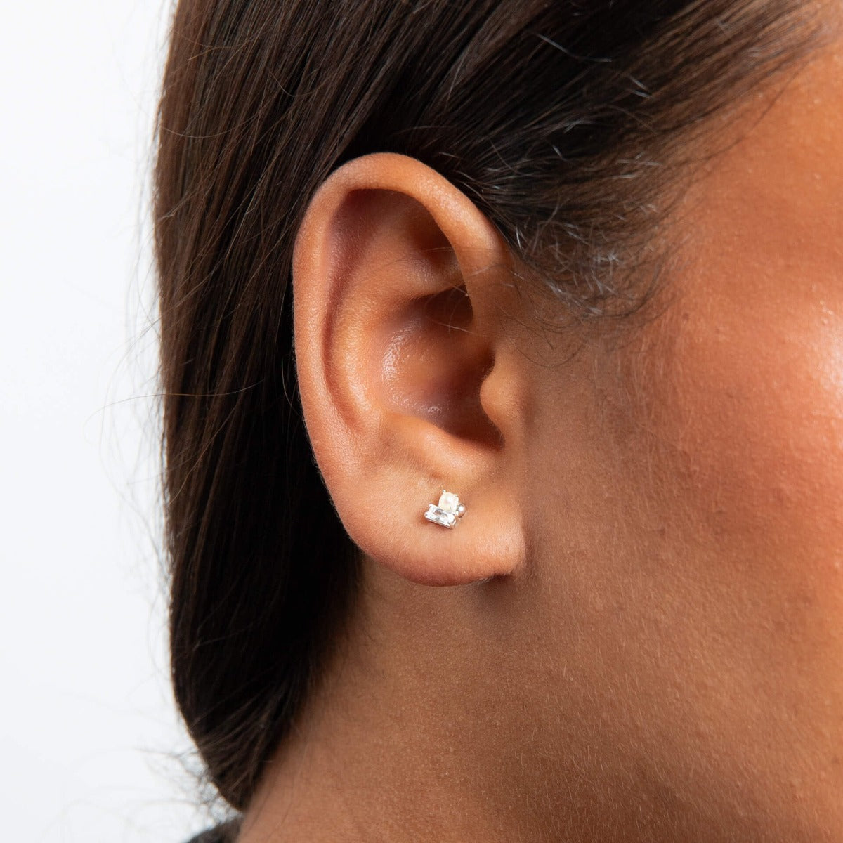 Dainty Cluster Stud Earrings