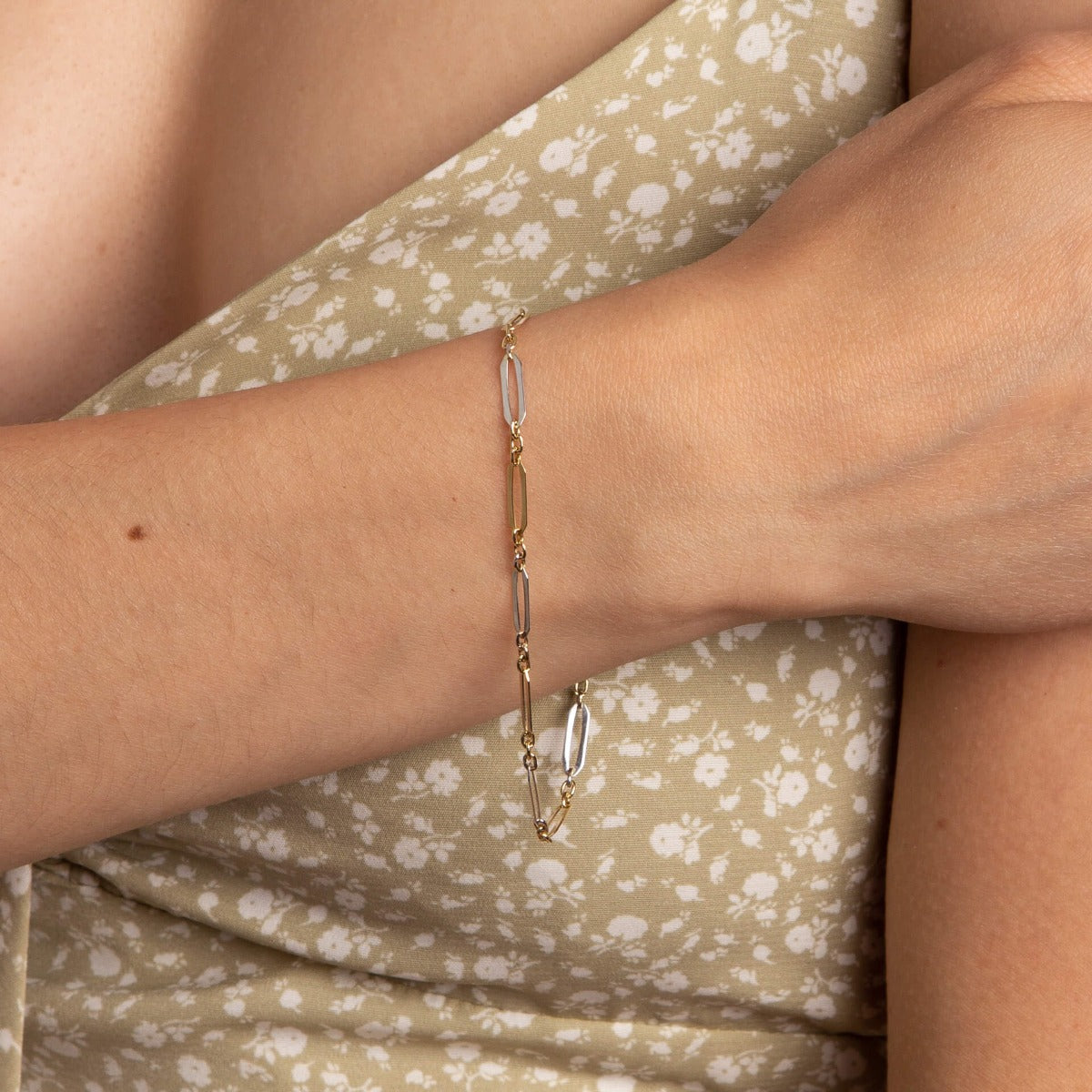 Elongated Link Bracelet