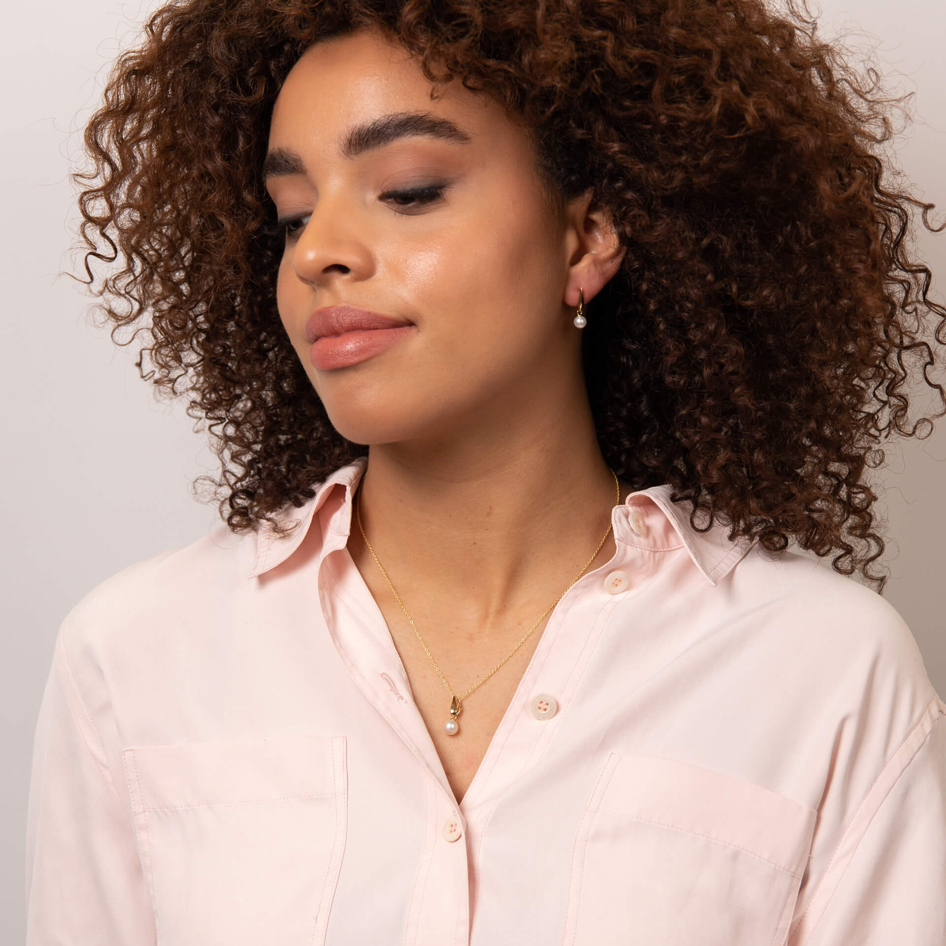 Knife Edge Bale Pearl Pendant