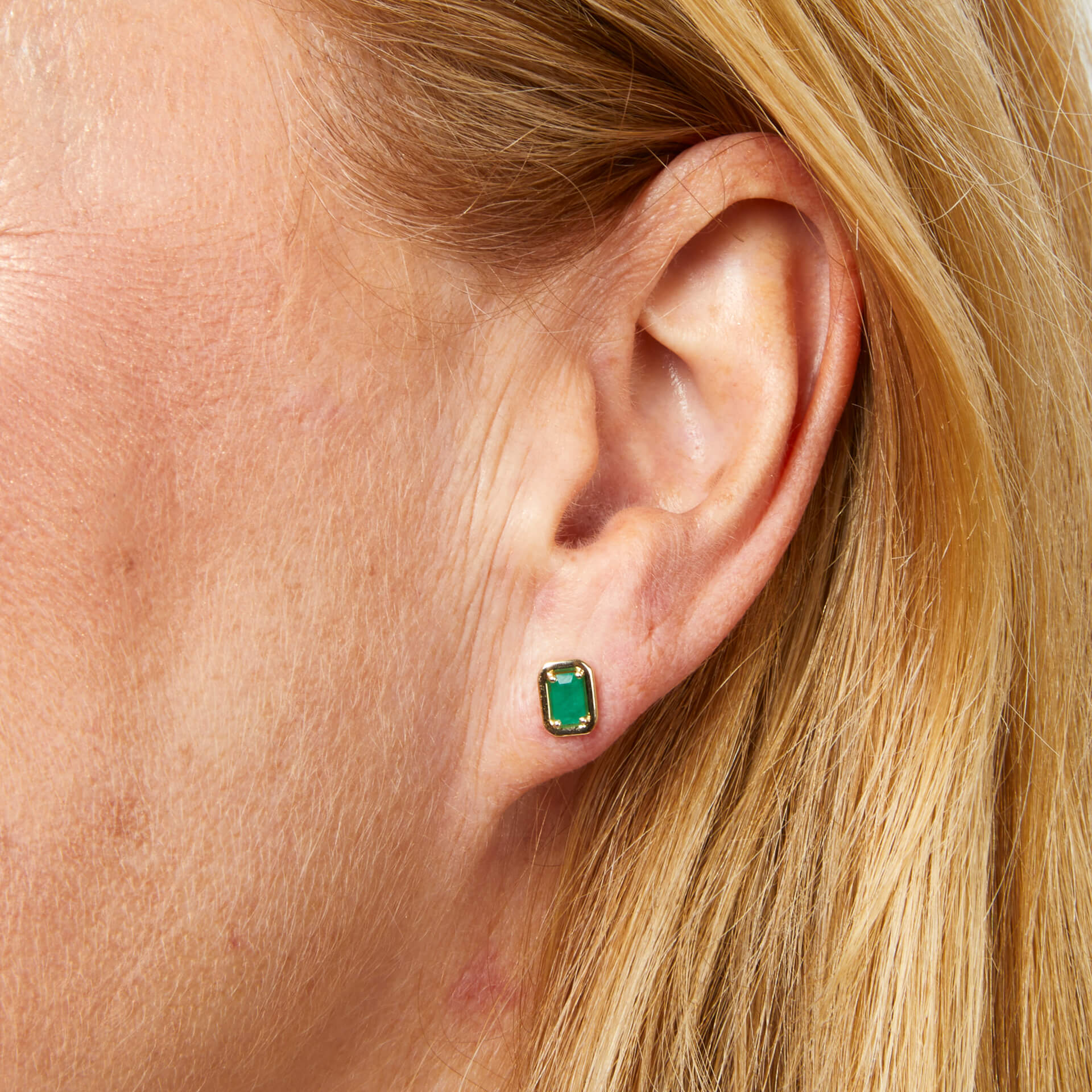 Chunky Border Precious Stone Stud Earrings
