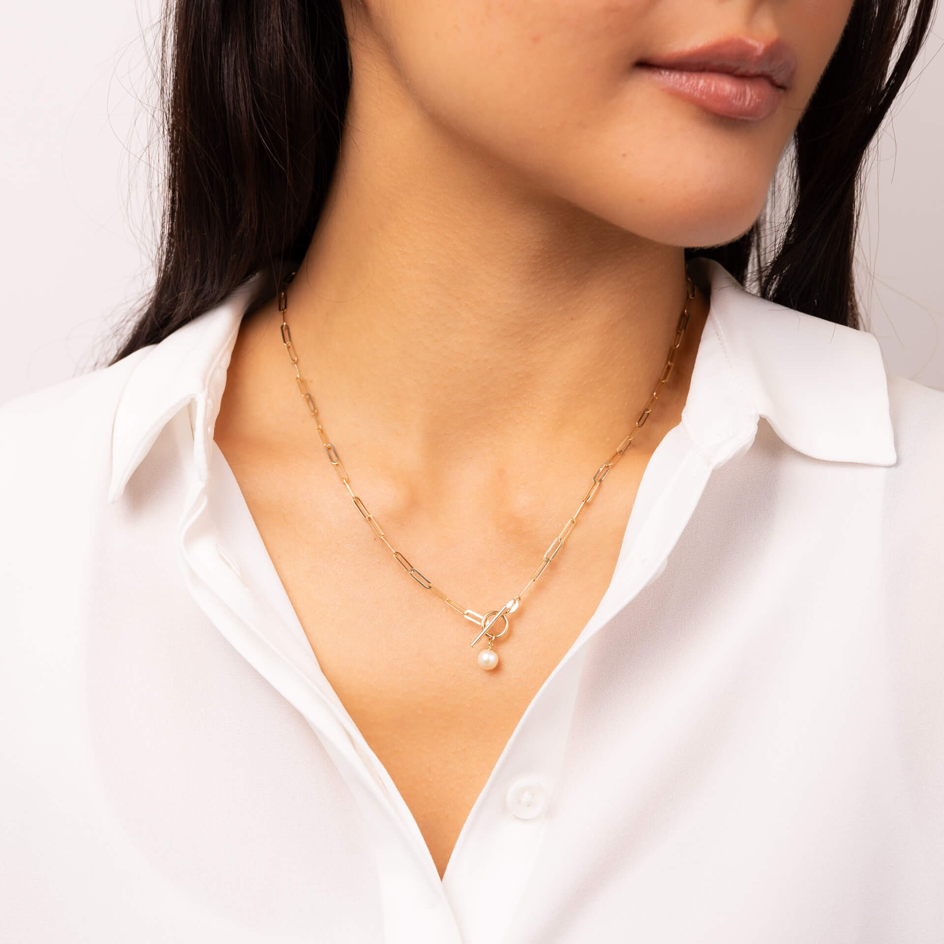 T-Bar Chain Necklace with Freshwater Pearl Charm