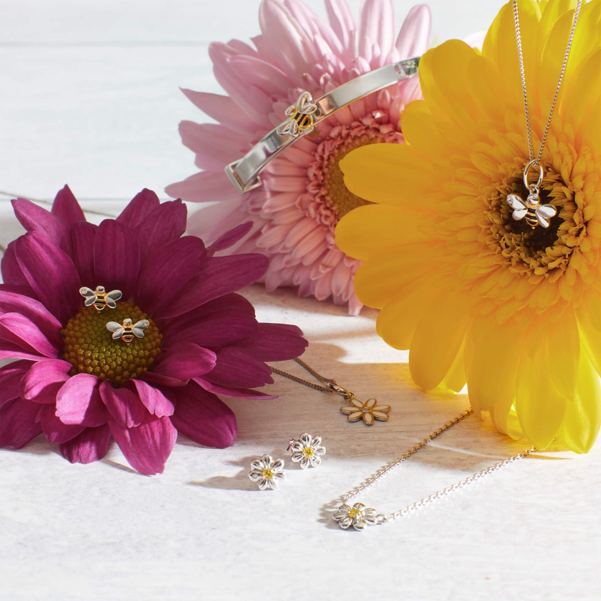 Enamel Bee Necklace with Diamond