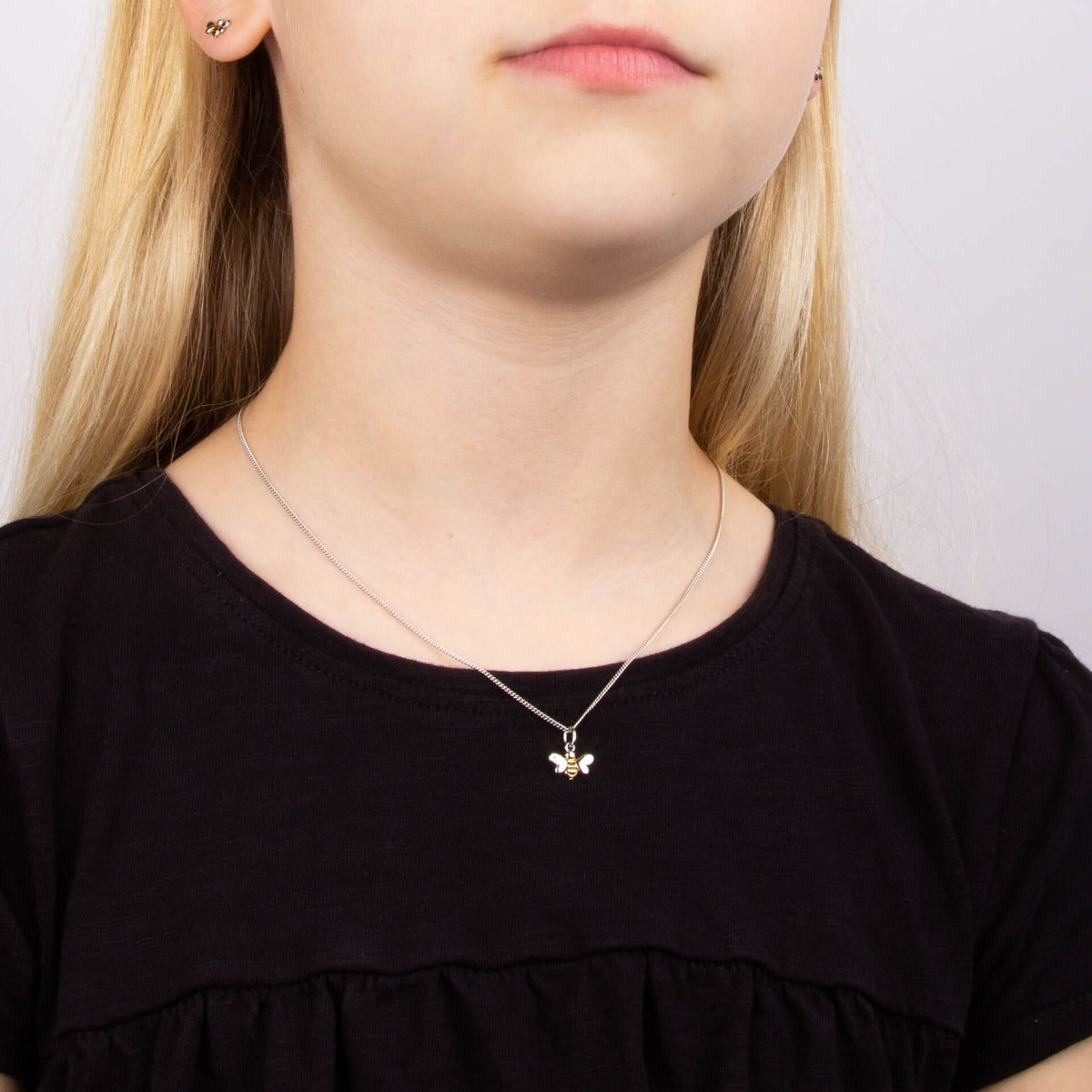 Enamel Bee Necklace with Diamond